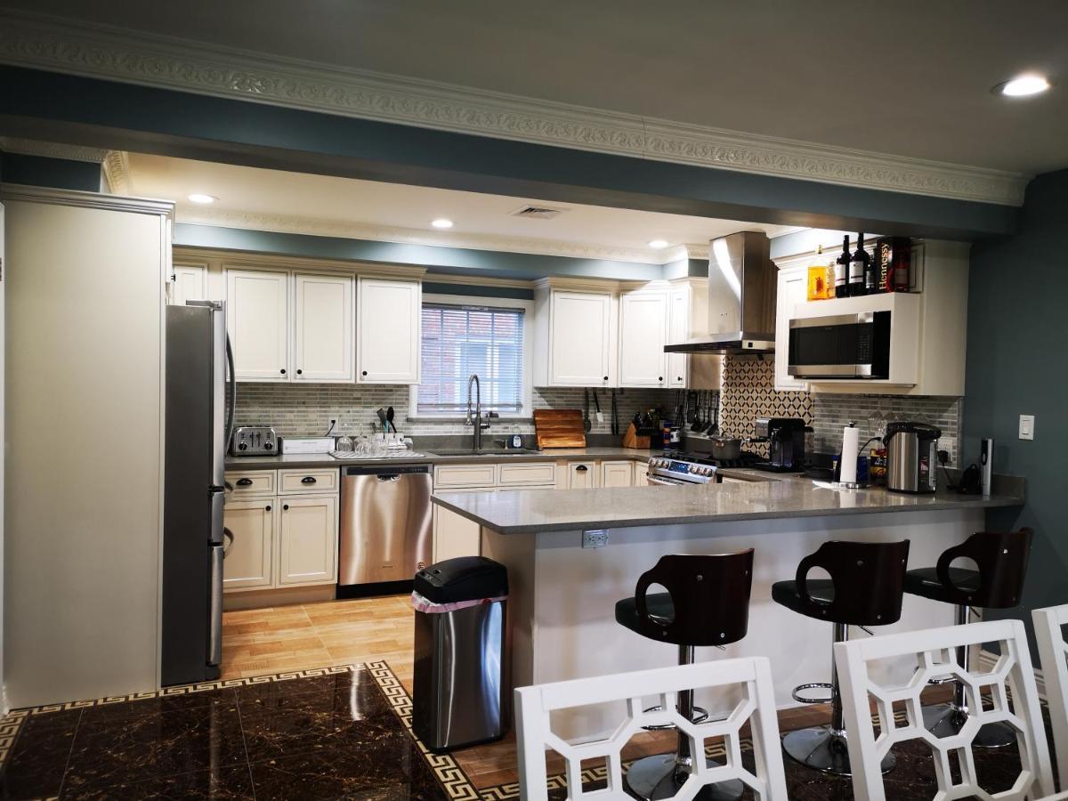 Luxury Hotel-Style Room In Queens, New York Exterior foto
