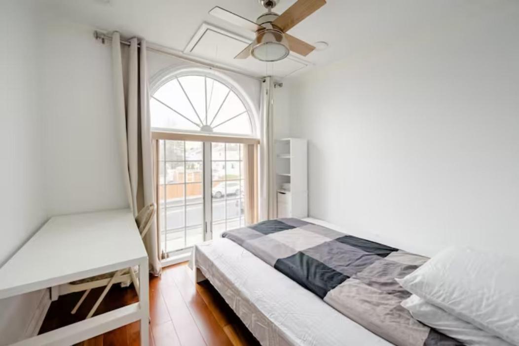 Luxury Hotel-Style Room In Queens, New York Exterior foto