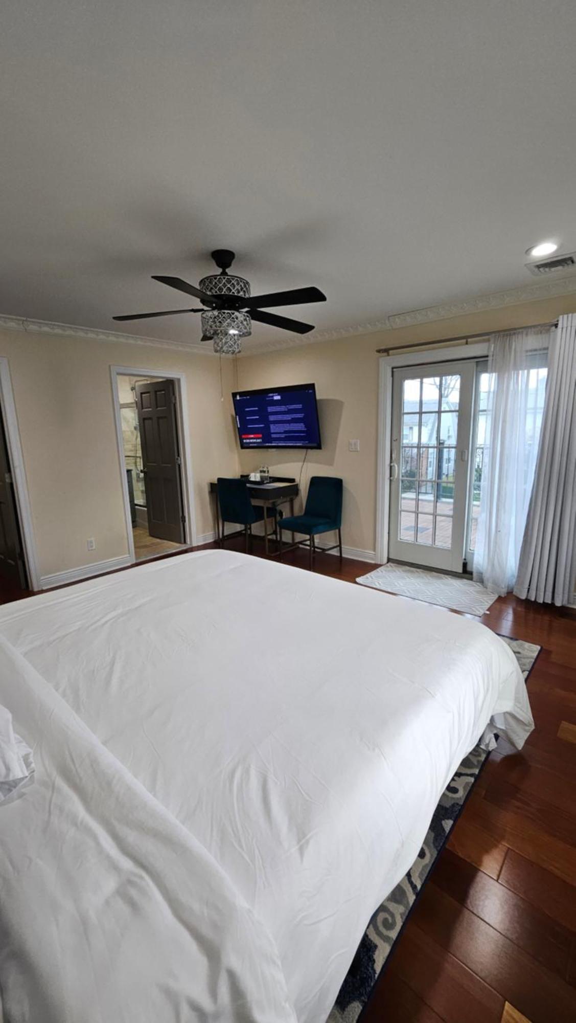 Luxury Hotel-Style Room In Queens, New York Exterior foto